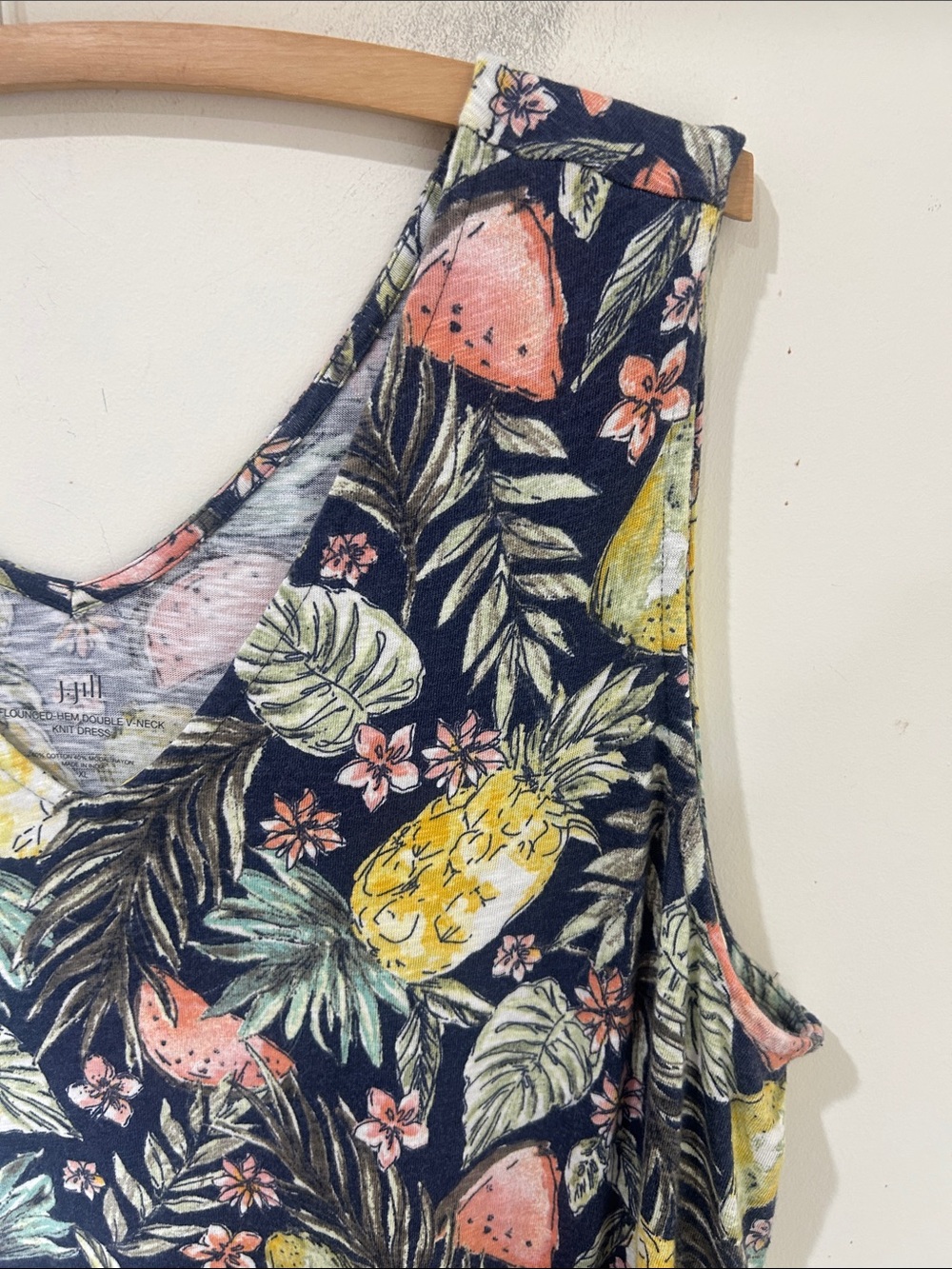 J. JILL Flounced Hem Double V-Neck Tropical Fruit Knit Tank Dress Size XL - Picture 5 of 13